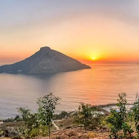 Kalymnos Design Gem-Bespoke Summer Escape Апартаменты *
