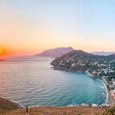 Kalymnos Design Gem-Bespoke Summer Escape Апартаменты
